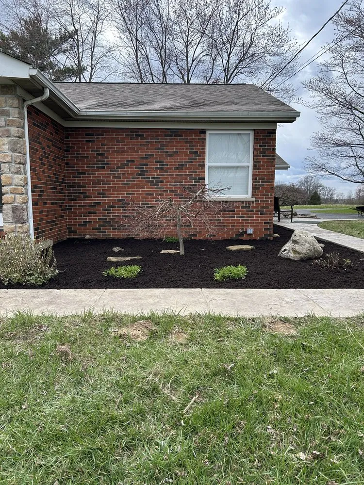 Trusted lawn care service with custom design across Goshen, OH - Pugh’s site and lawn development