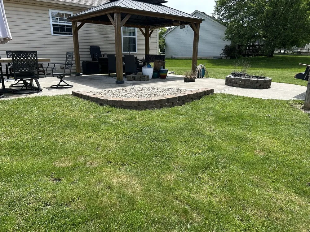 Affordable yard maintenance in Goshen, OH - Pugh’s site and lawn development