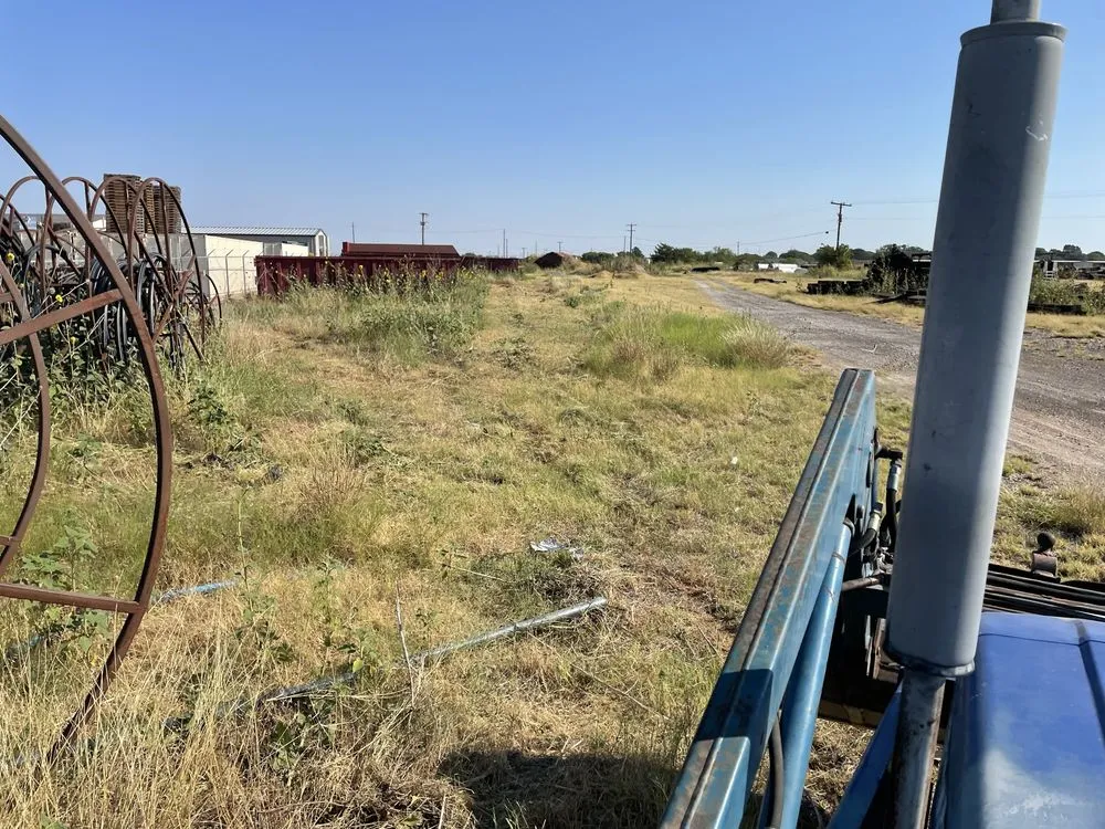 Affordable landscaping services in Burkburnett, TX by Pugs Green Lawn And Contract Service