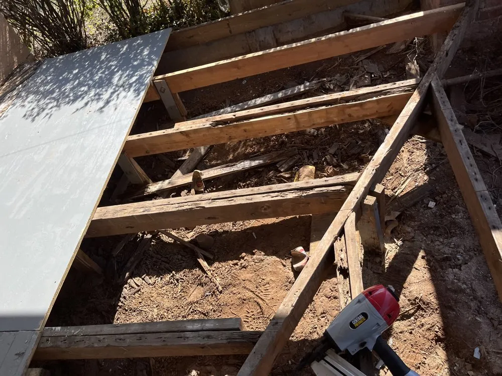 Affordable landscape design experts serving Burkburnett, TX - Pugs Green Lawn And Contract Service