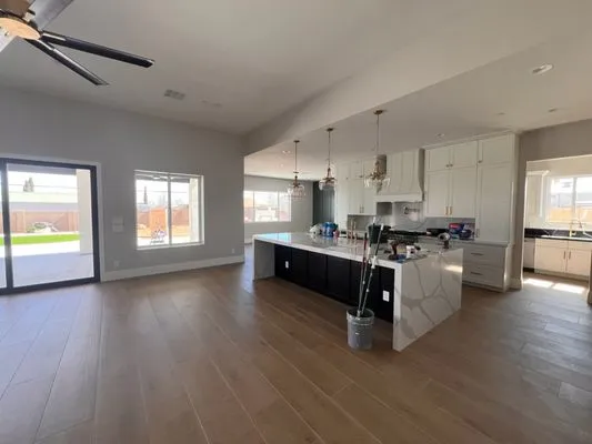 Pulido Contracting Logo