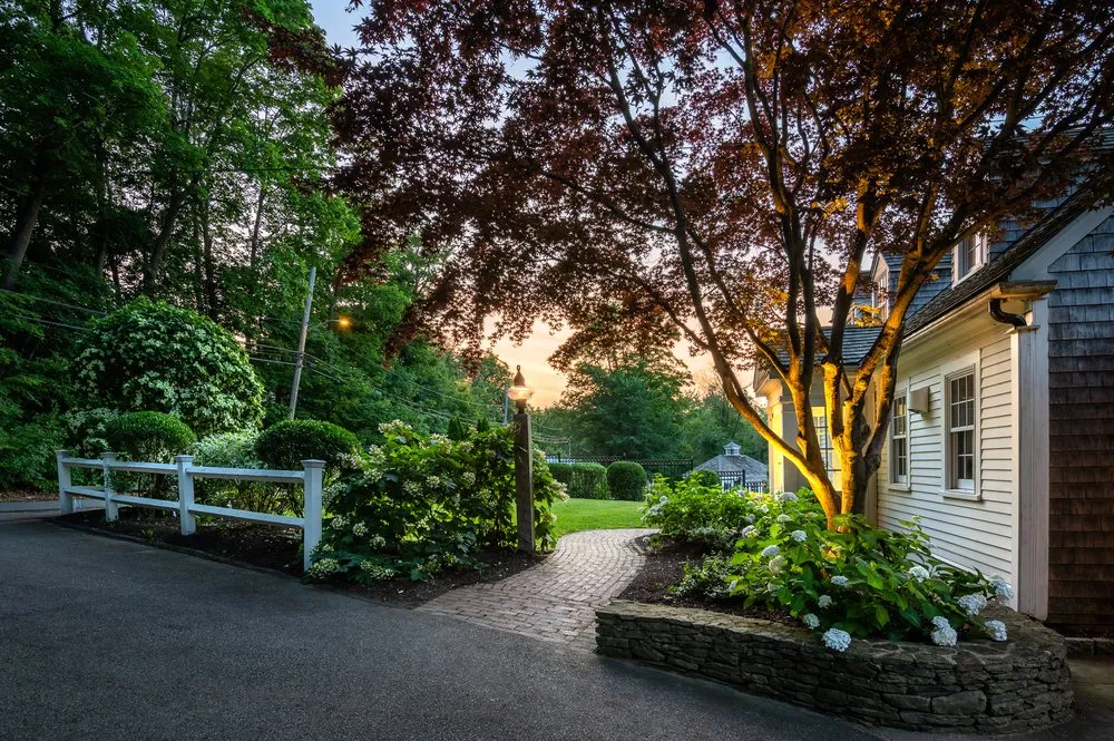 Professional garden landscaping in Hingham, MA - Pungitore Irrigation & Fertilizer