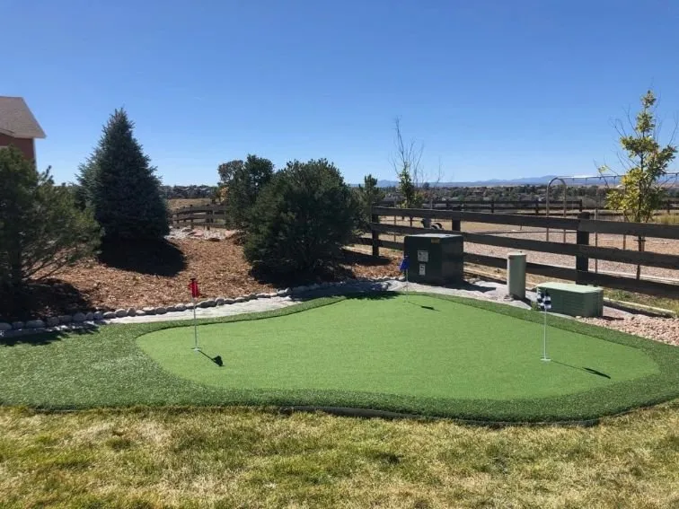 Custom landscaping services experts serving Castle Rock, CO - Purchase Green Artificial Grass - Castle Rock