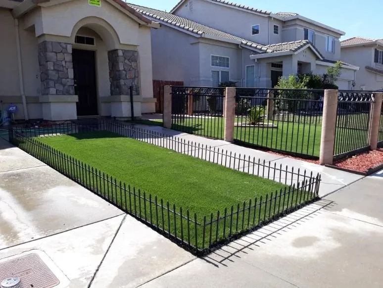 Local yard cleanup service experts serving Manteca, CA - Purchase Green Artificial Grass - Manteca