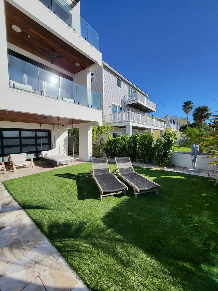 Local yard cleanup service experts serving St Petersburg, FL - Pure Exteriors 365