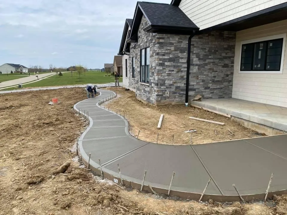 Professional yard maintenance in Crittenden, KY - Pure Green