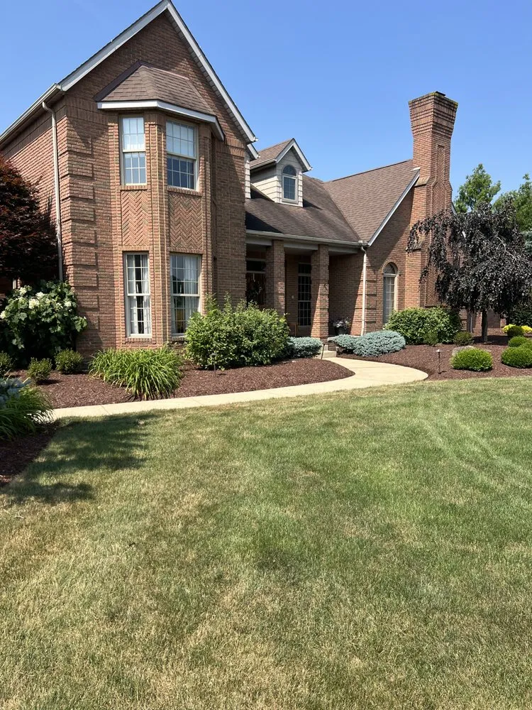 Top-rated yard maintenance for outdoor upgrades in Alliance, OH by Pureview Window Cleaning & Exterior Services