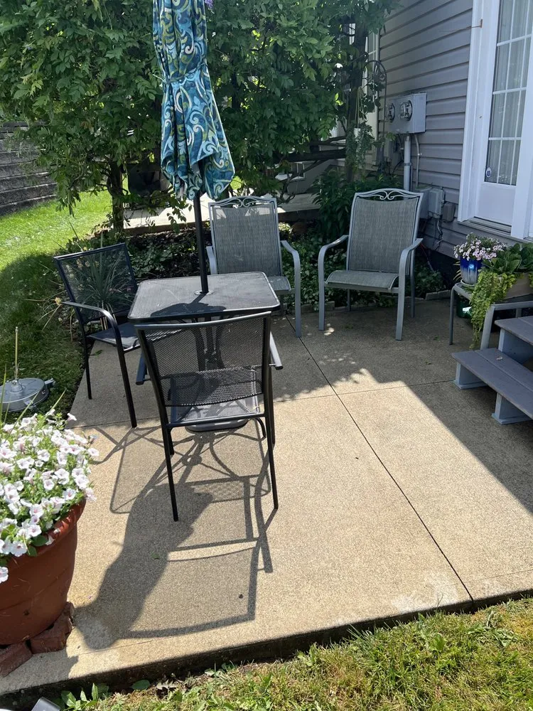 Affordable yard maintenance experts serving Alliance, OH - Pureview Window Cleaning & Exterior Services