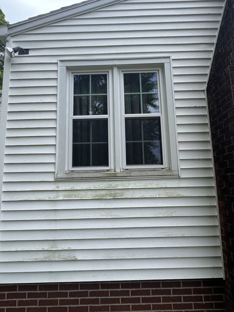 Custom garden landscaping in Alliance, OH by Pureview Window Cleaning & Exterior Services