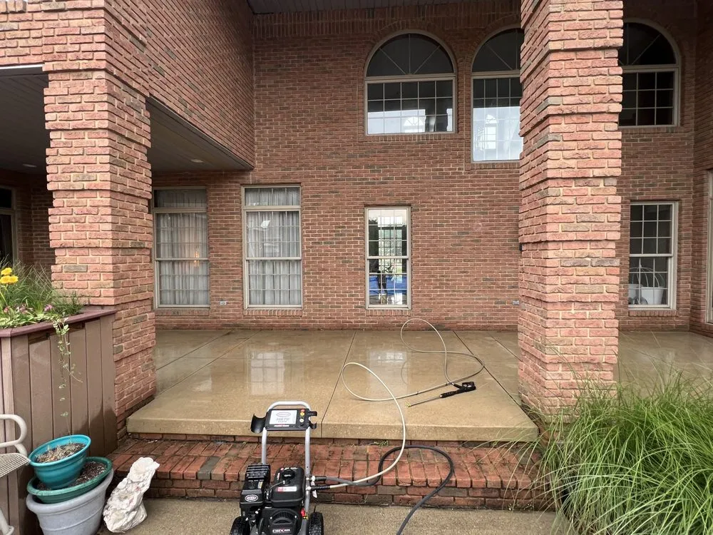 Local lawn care service in Alliance, OH - Pureview Window Cleaning & Exterior Services