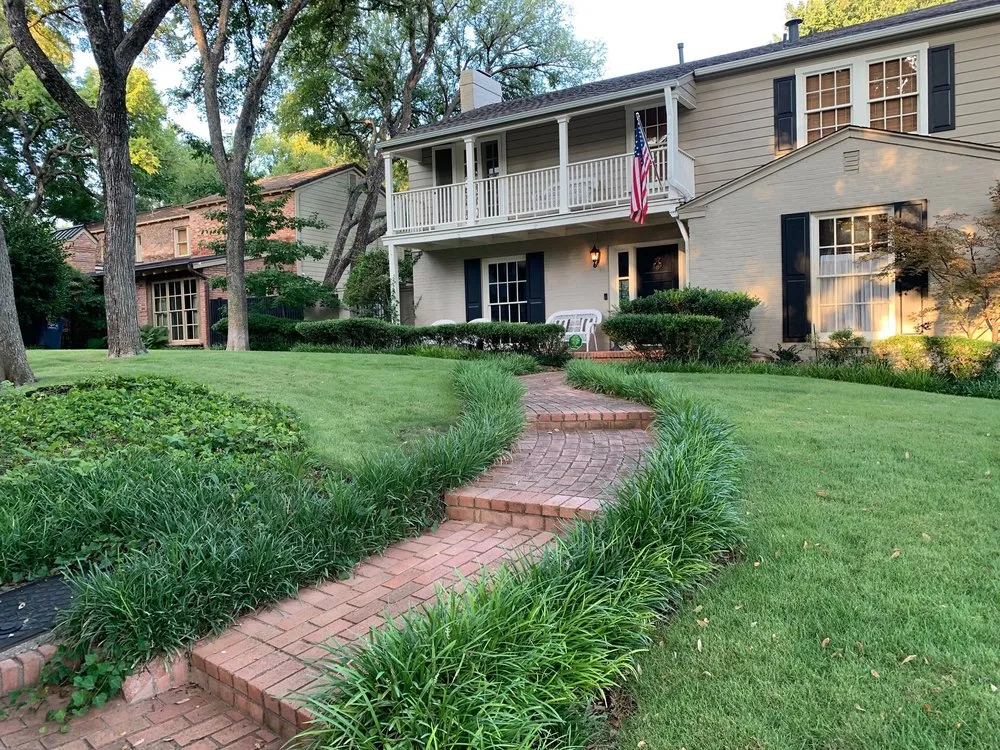 Custom lawn mowing service in Fort Worth, TX - Purple Care - Lawn Care & Pest Control Fort Worth