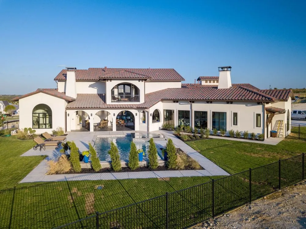 Affordable yard cleanup service for year-round maintenance in Fort Worth, TX by Purple Care - Lawn Care & Pest Control Fort Worth