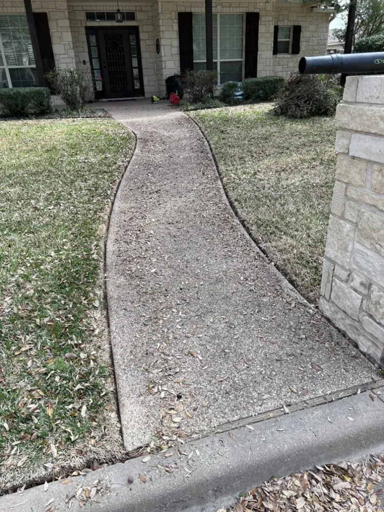 Custom landscape installation in McGregor, TX by Pursley’s Lawn and Landscape