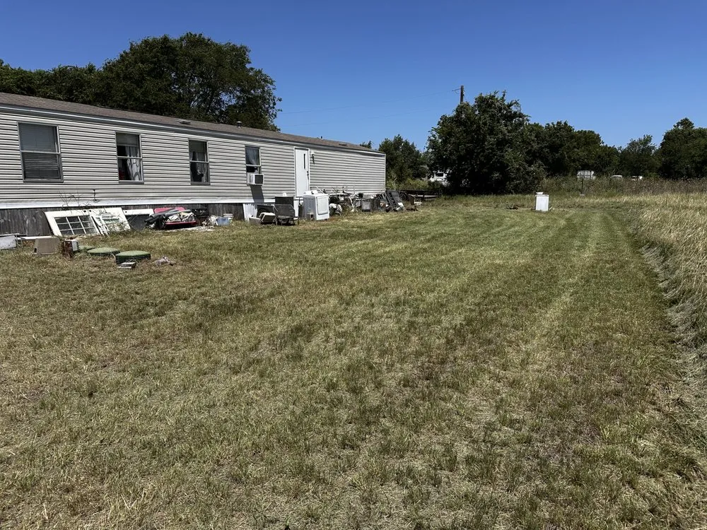 Expert garden landscaping with custom design in McGregor, TX by Pursley’s Lawn and Landscape