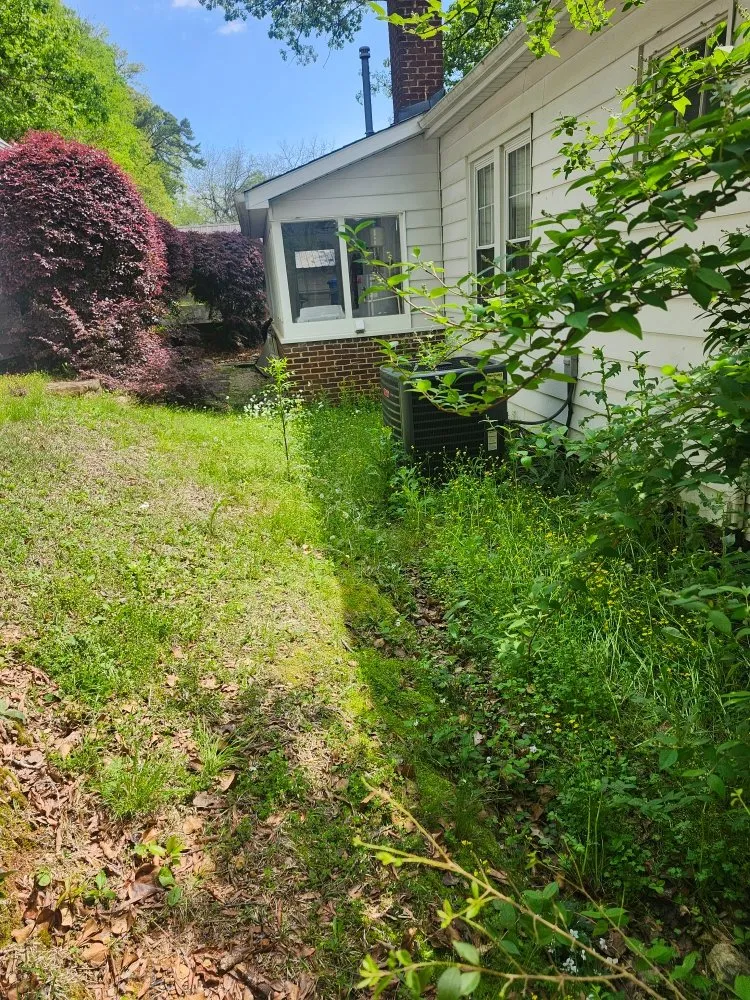 Affordable yard maintenance in Pell City, AL by Push Cut Lawn Care