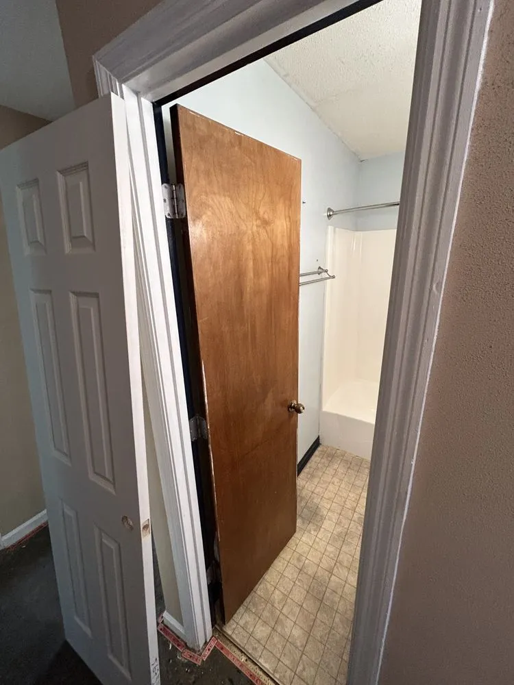 Custom yard maintenance in Jacksonville, NC by P&V Home Improvement