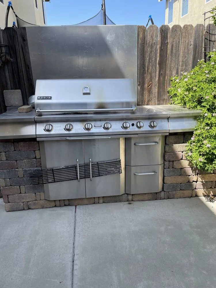 Affordable landscaping services in Elk Grove, CA by PV Landscaping & Painting