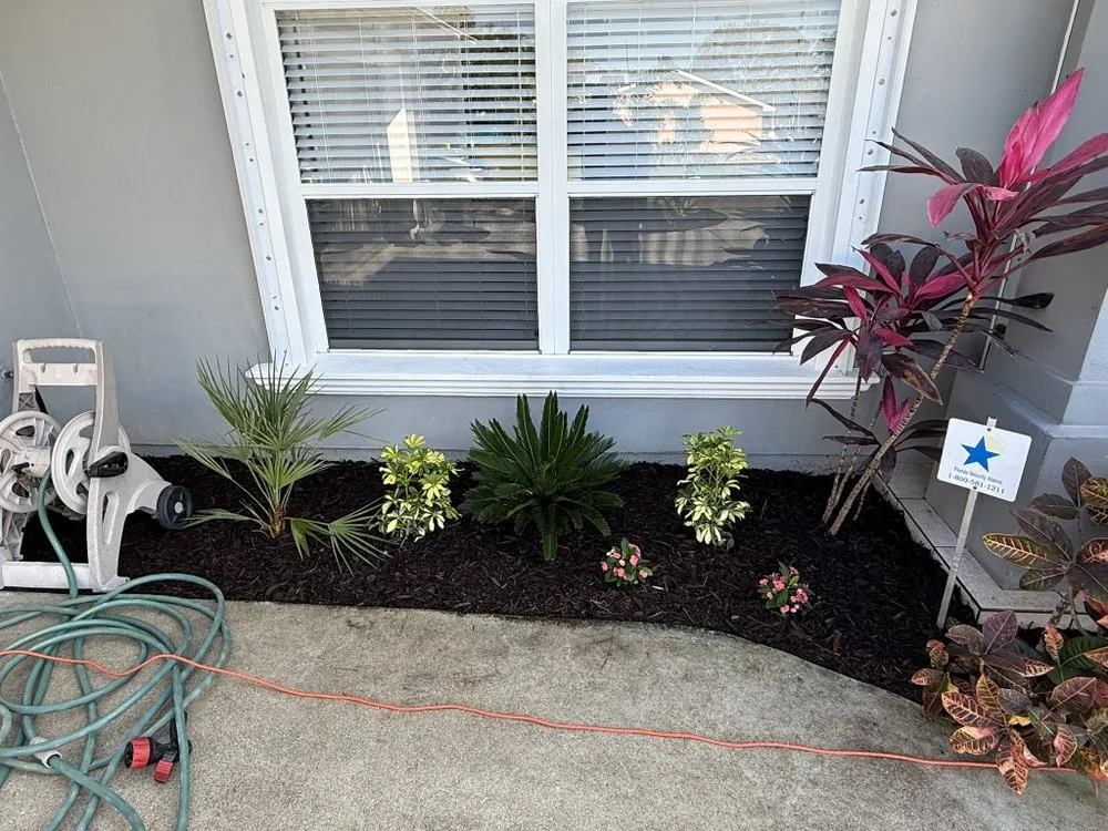 Affordable garden landscaping in Fellsmere, FL by P&V Lawn And Maintenance Services