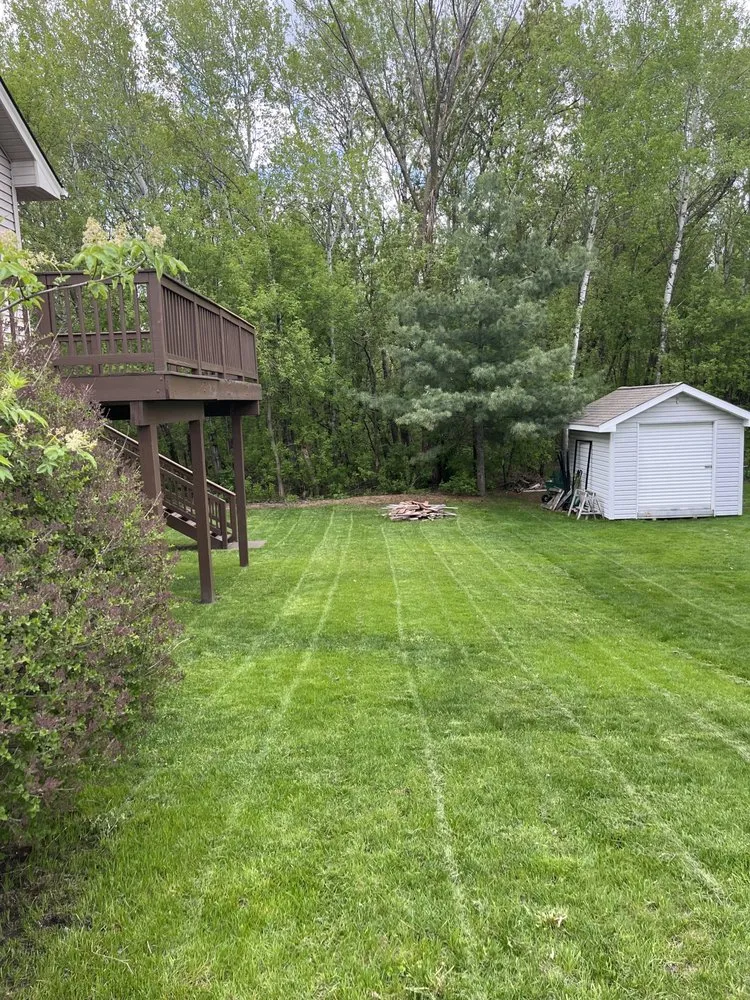 Custom landscaping services for homes across Hastings, MN - Pwp Wards Iandscaping