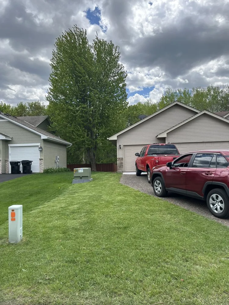 Affordable lawn mowing service experts serving Hastings, MN - Pwp Wards Iandscaping