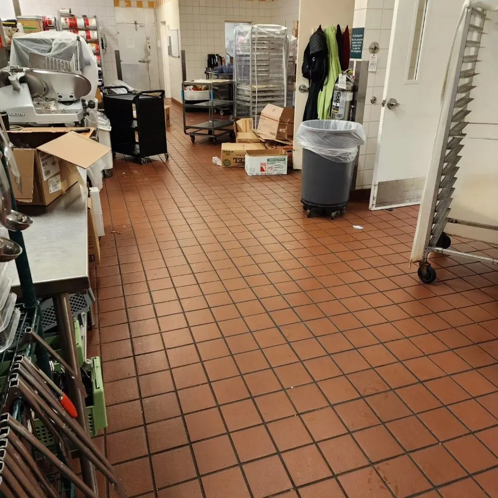 Local landscaping services experts serving Cincinnati, OH - Q Code Enterprises