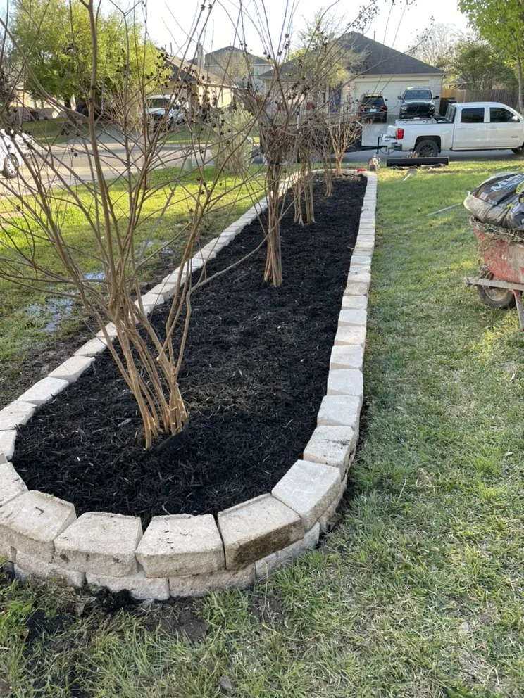 Local landscape design experts serving Uhland, TX - Q Landscape