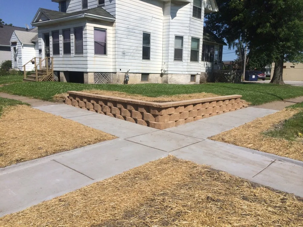 Custom yard cleanup service in Bettendorf, IA - QC Lawnworks