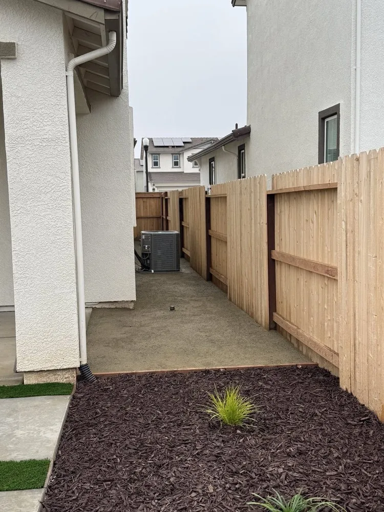 Expert outdoor landscaping in Elk Grove, CA by QD LANDSCAPING