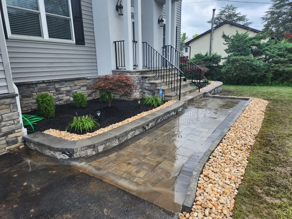 Expert lawn mowing service experts serving South Brunswick Township, NJ - QEN Landscaping