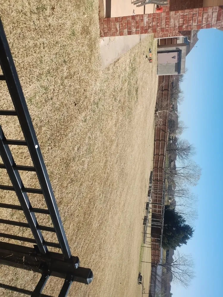 Custom yard maintenance in Oklahoma City, OK by Q&G Landscaping & Painting