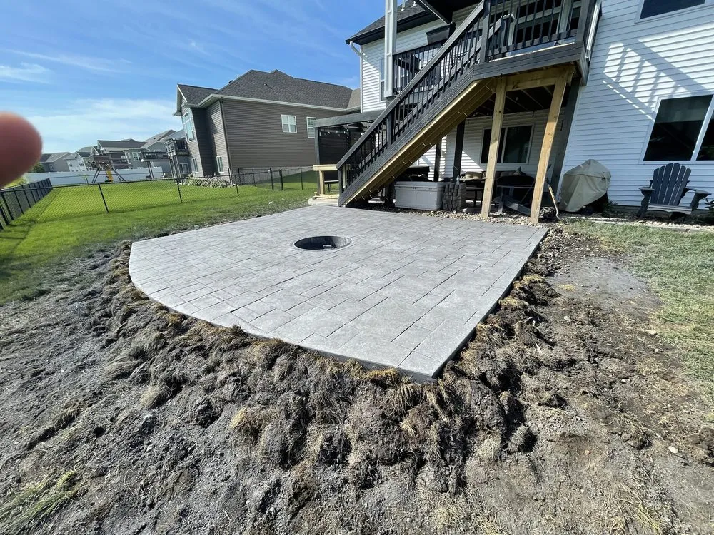 Reliable landscape installation for year-round maintenance in Cedar Rapids, IA by Q&M