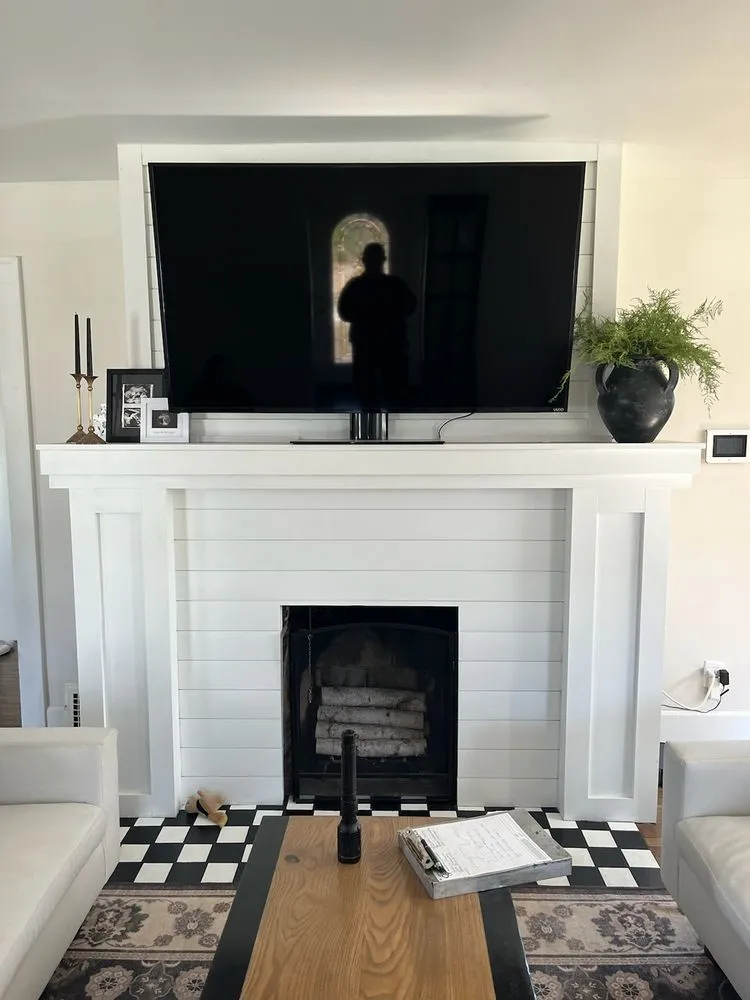 Trusted yard cleanup service for homes across Elyria, OH - QPS Ohio