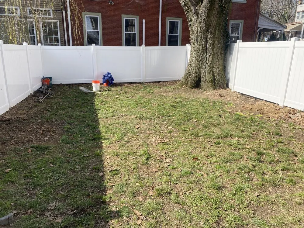 Trusted lawn mowing service experts serving Philadelphia, PA - Q&R Landscape Service