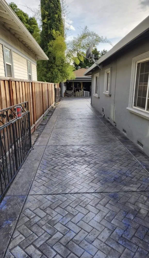 Expert landscape installation for beautiful yards across Newman, CA - Q's Green Valley