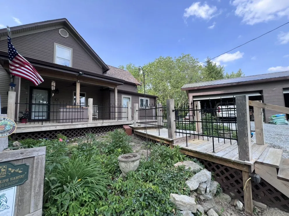 Professional yard cleanup service experts serving Troy, OH - Q’s Home improvements