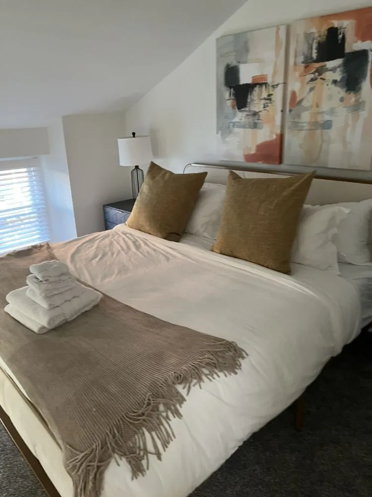 Professional yard maintenance in Chester, PA - Q’s Junk Removal And Landscaping