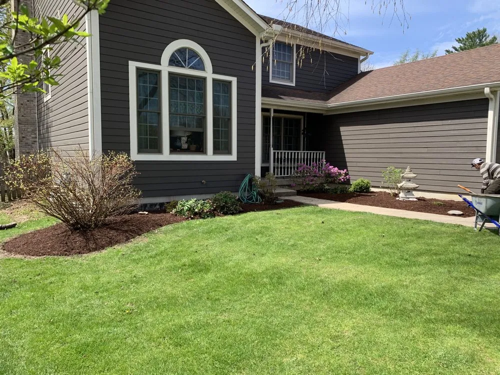 Affordable lawn mowing service in DeKalb, IL - Q’S Lawncare