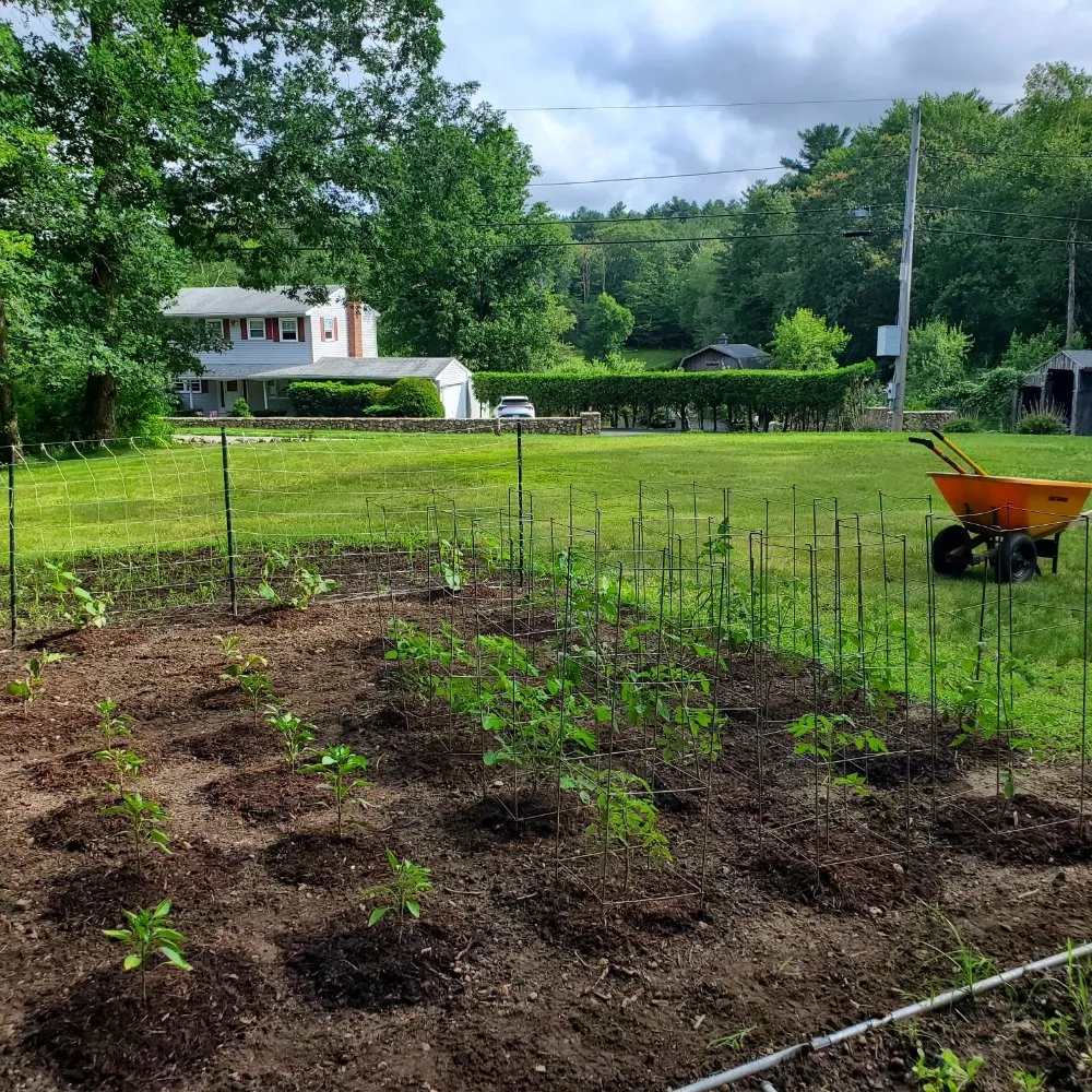 Affordable garden landscaping in Coventry, RI - Q's Quality Lawn Care