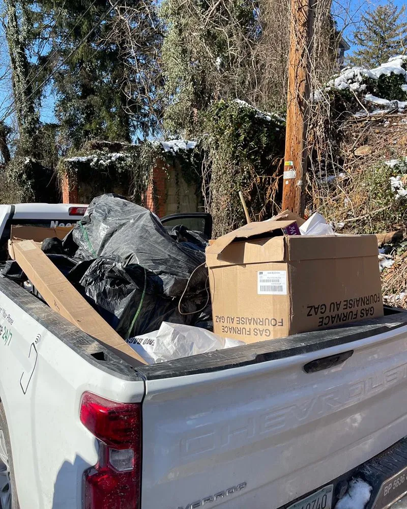 Trusted lawn mowing service experts serving Baltimore, MD - Quad Carriers