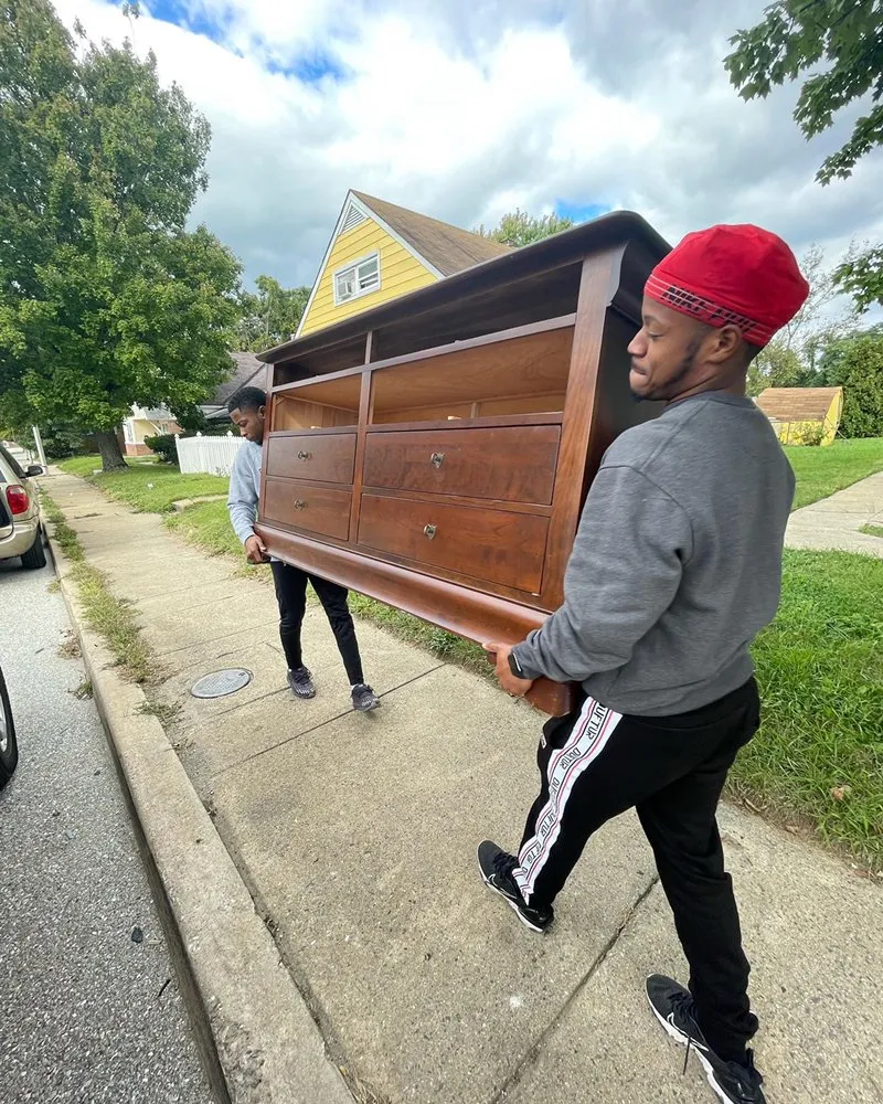 Affordable landscape design for residential properties in Baltimore, MD by Quad Carriers