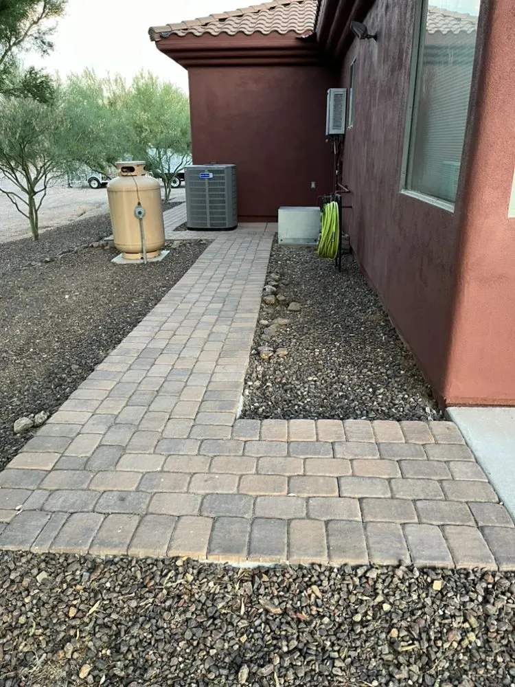Local yard maintenance in Phoenix, AZ - Quail Valley Landscape