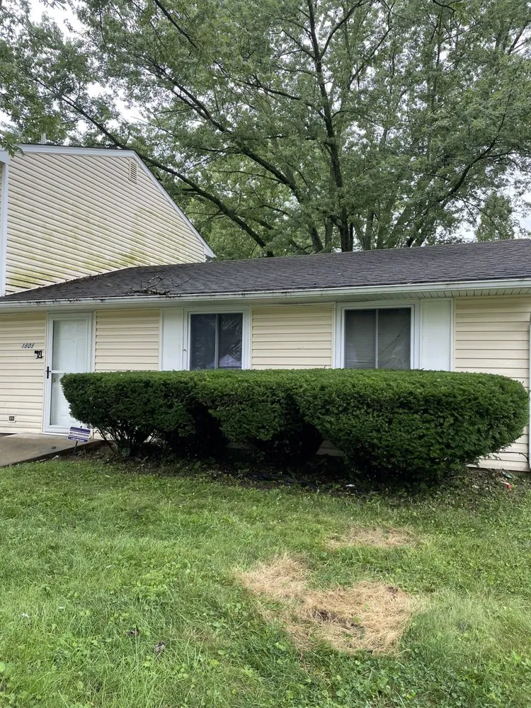 Affordable garden landscaping for homes in Anderson, IN by Quality Care