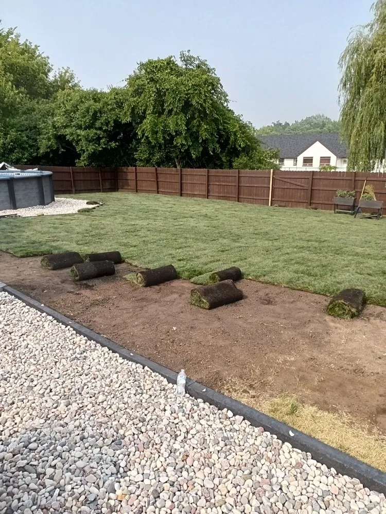 Top-rated yard maintenance in Rockford, IL - Quality concrete & landscaping