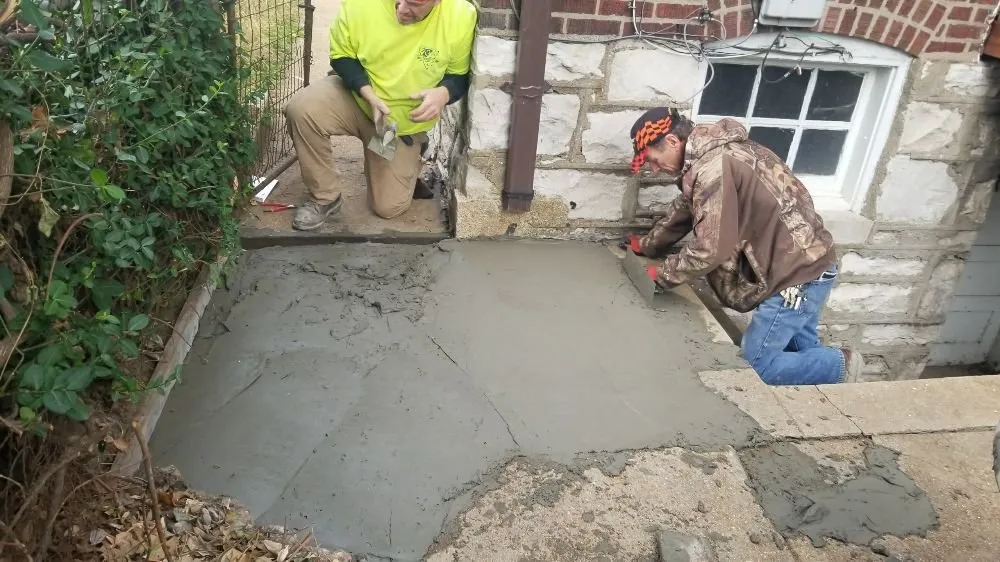 Trusted yard maintenance with custom design in House Springs, MO by Quality Concrete & Masonry
