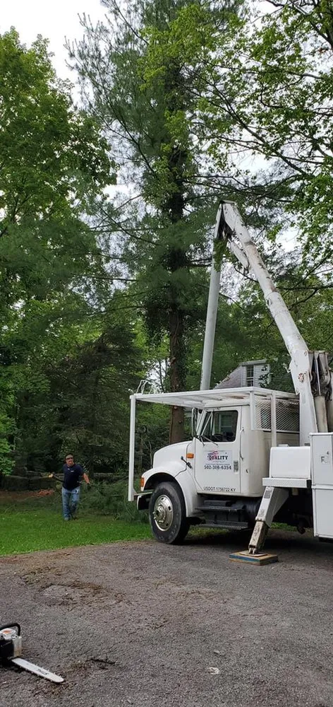 Local garden landscaping in Mount Washington, KY - Quality Contracting