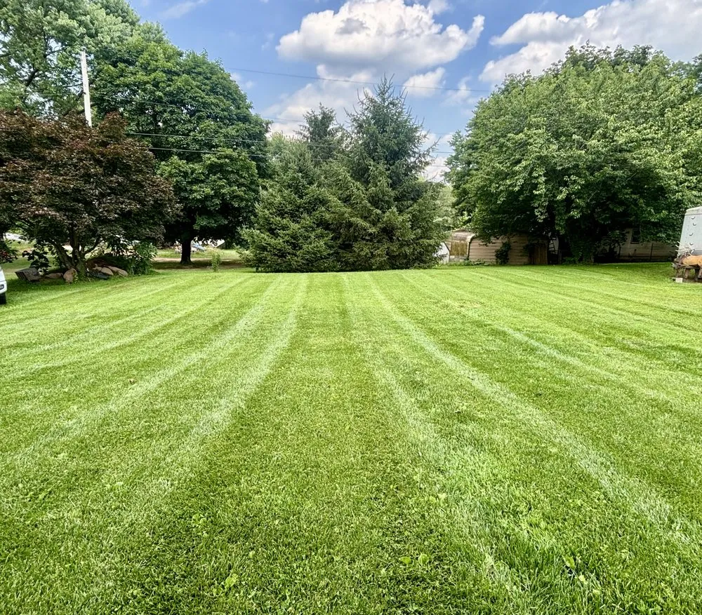 Custom garden landscaping in Mt Wolf, PA - Quality Cut Lawn Care