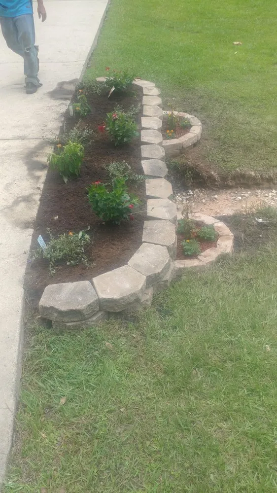 Custom yard maintenance in Sumrall, MS - Quality cut lawn care