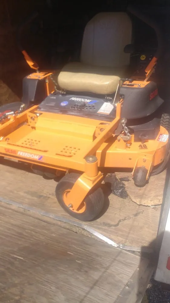 Affordable lawn care service in Sumrall, MS by Quality cut lawn care