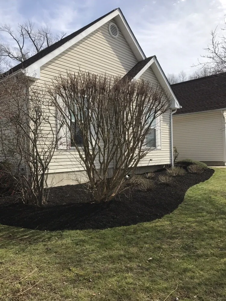 Trusted lawn care service in Wilmington, DE by Quality Cut Lawn Service