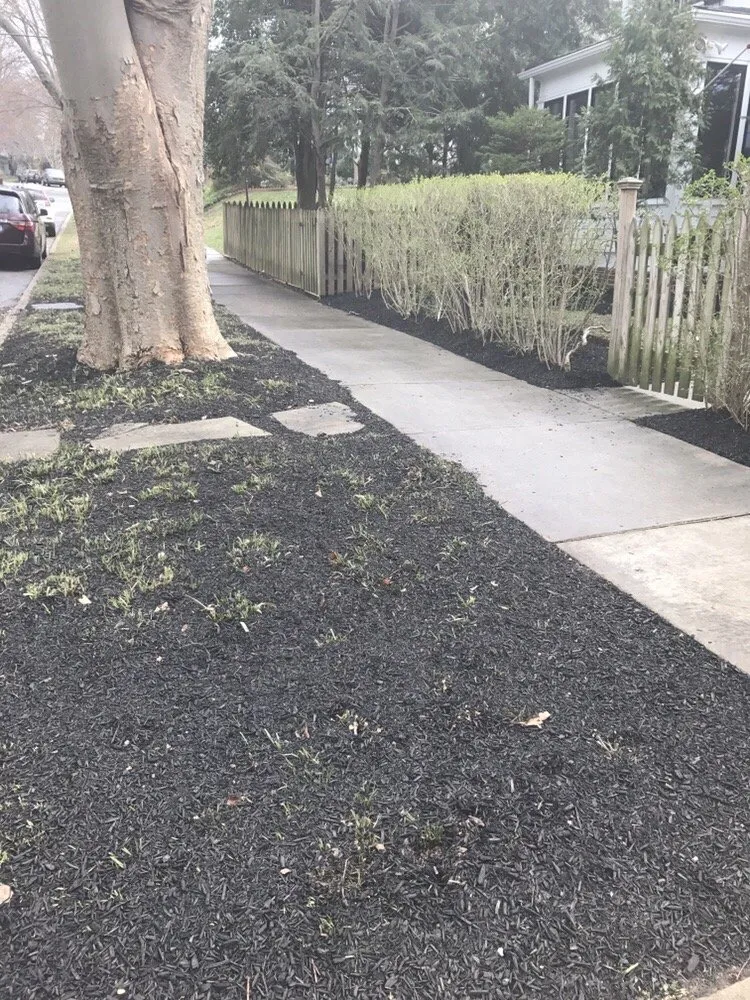 Local garden landscaping experts serving Wilmington, DE - Quality Cut Lawn Service